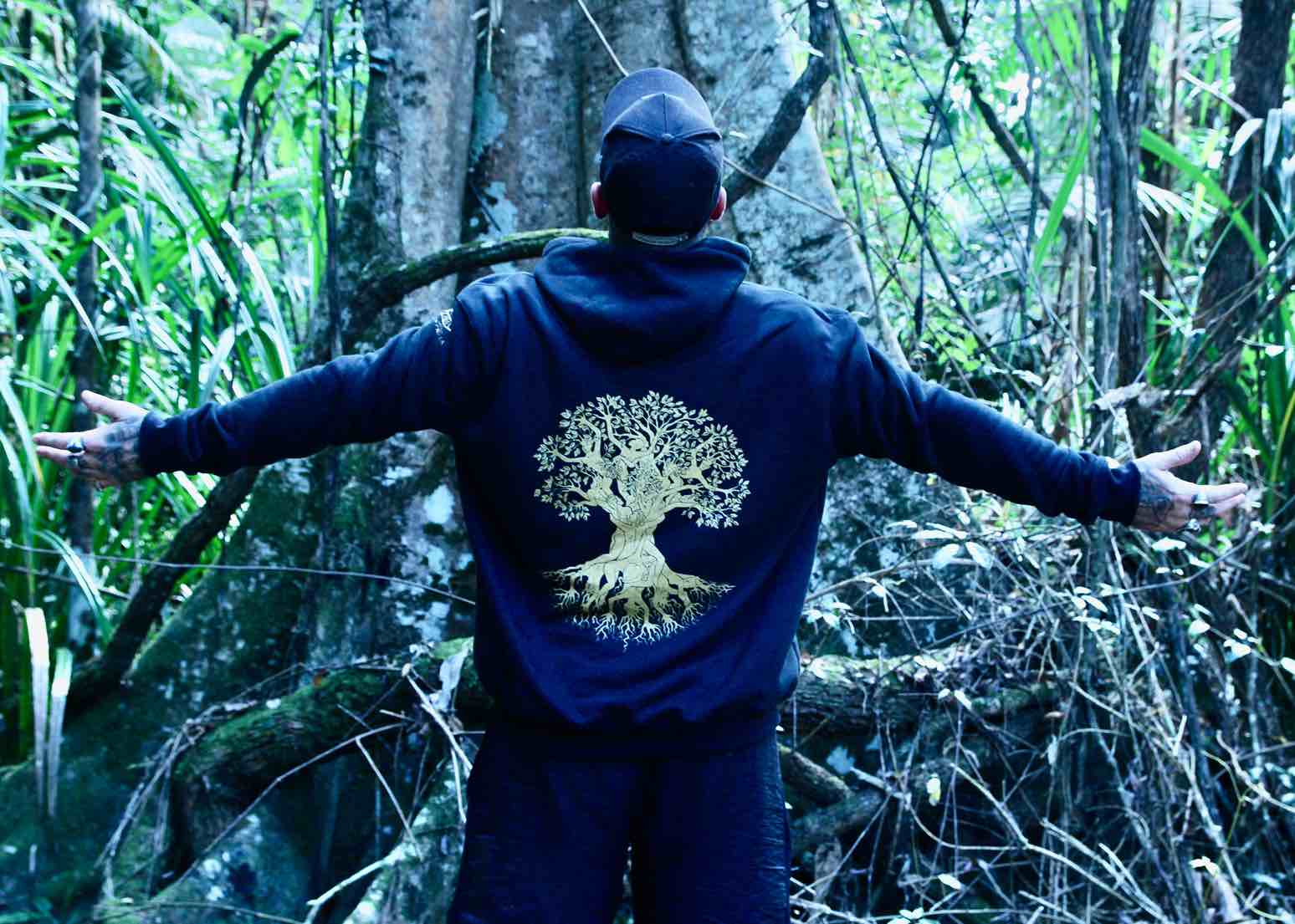 Silhouette Tree of Life Hoodie Uni-sex